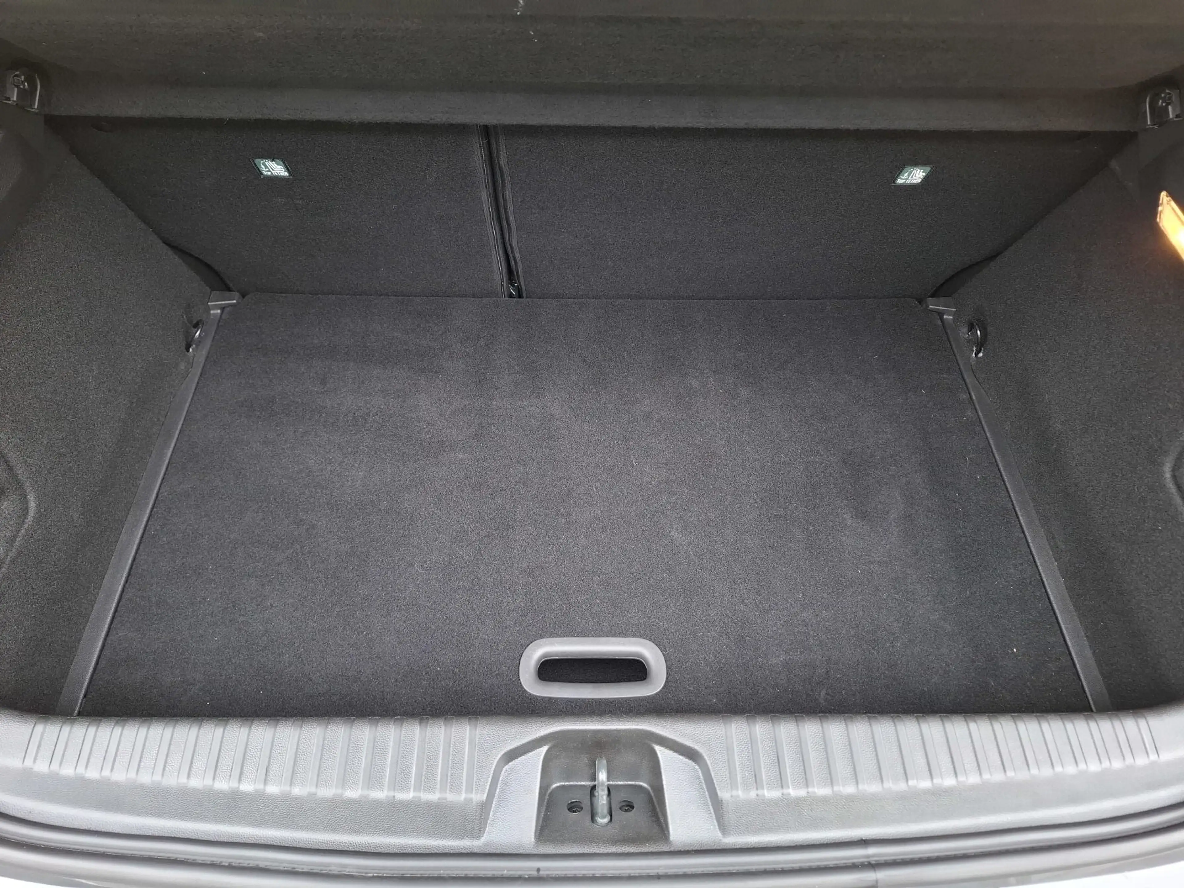 Renault Clio Techno TCe 90 — photo 11