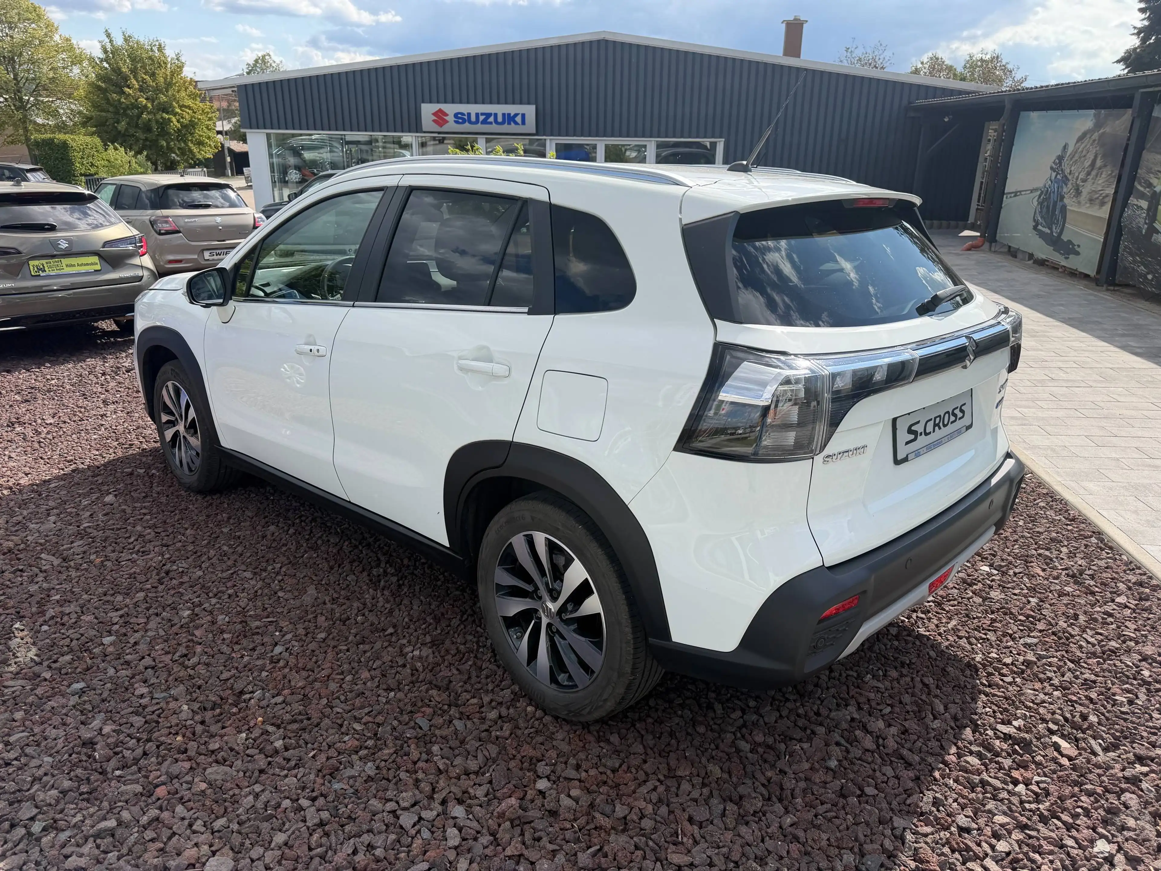 Suzuki S-Cross S-Cross Hybrid 1.5 Dualjet Hybrid ALLGRIP AGS Comfort — photo 4