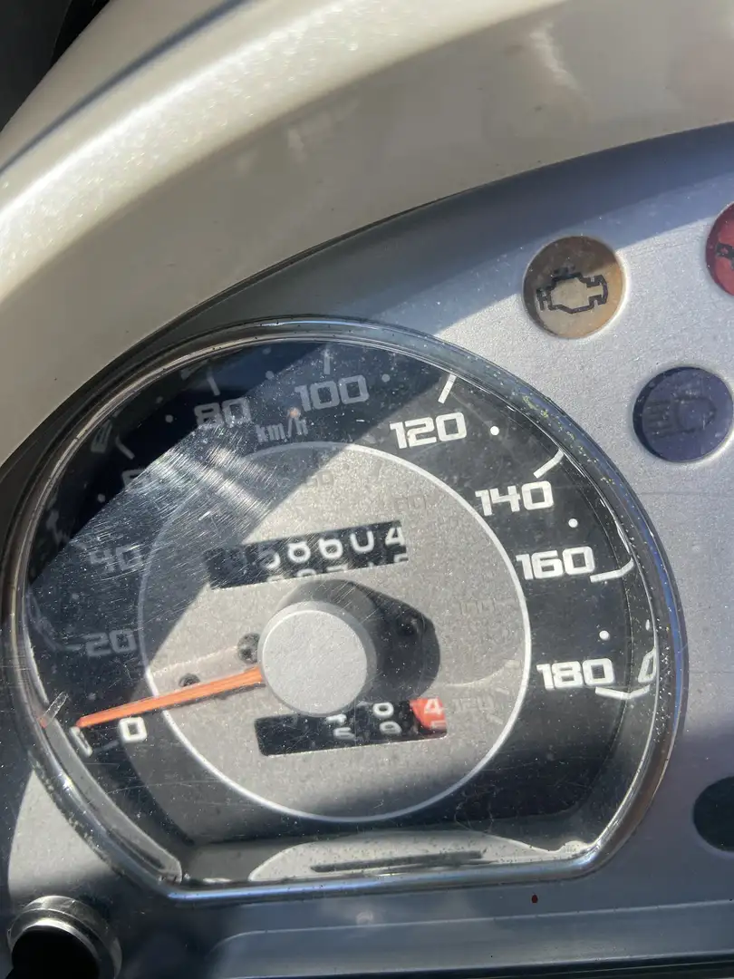 Piaggio Beverly 125 - 1