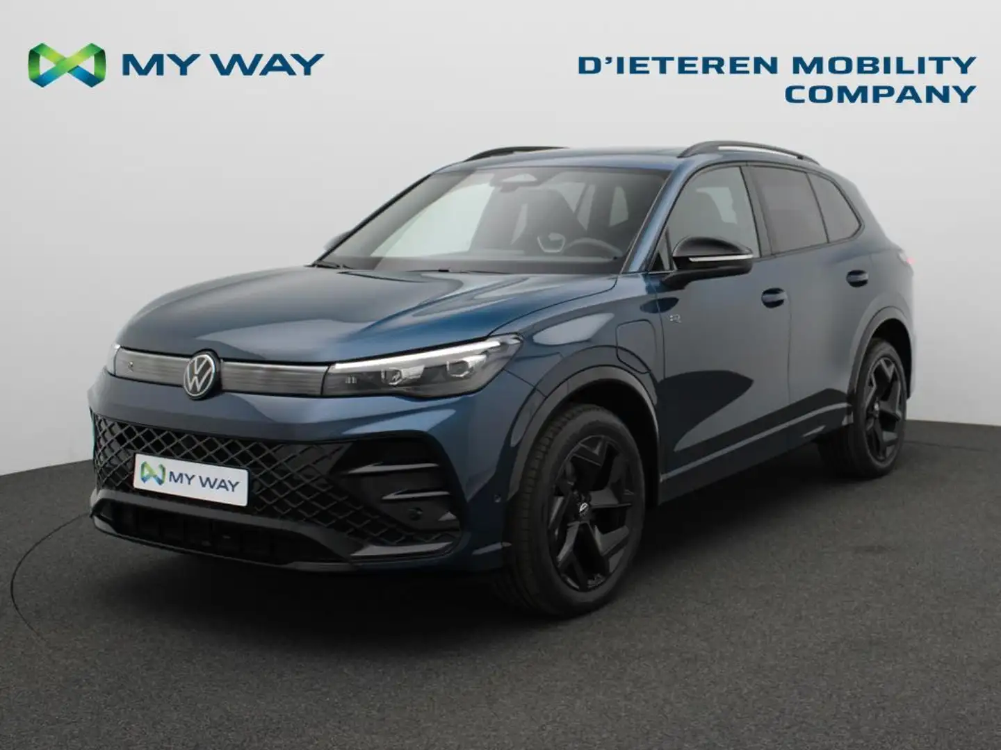 Volkswagen Tiguan R-Line eHybrid 1.5 TSI 272 PK DSG / Open Dak / Camera / ACC / Apple Carplay Blauw - 1