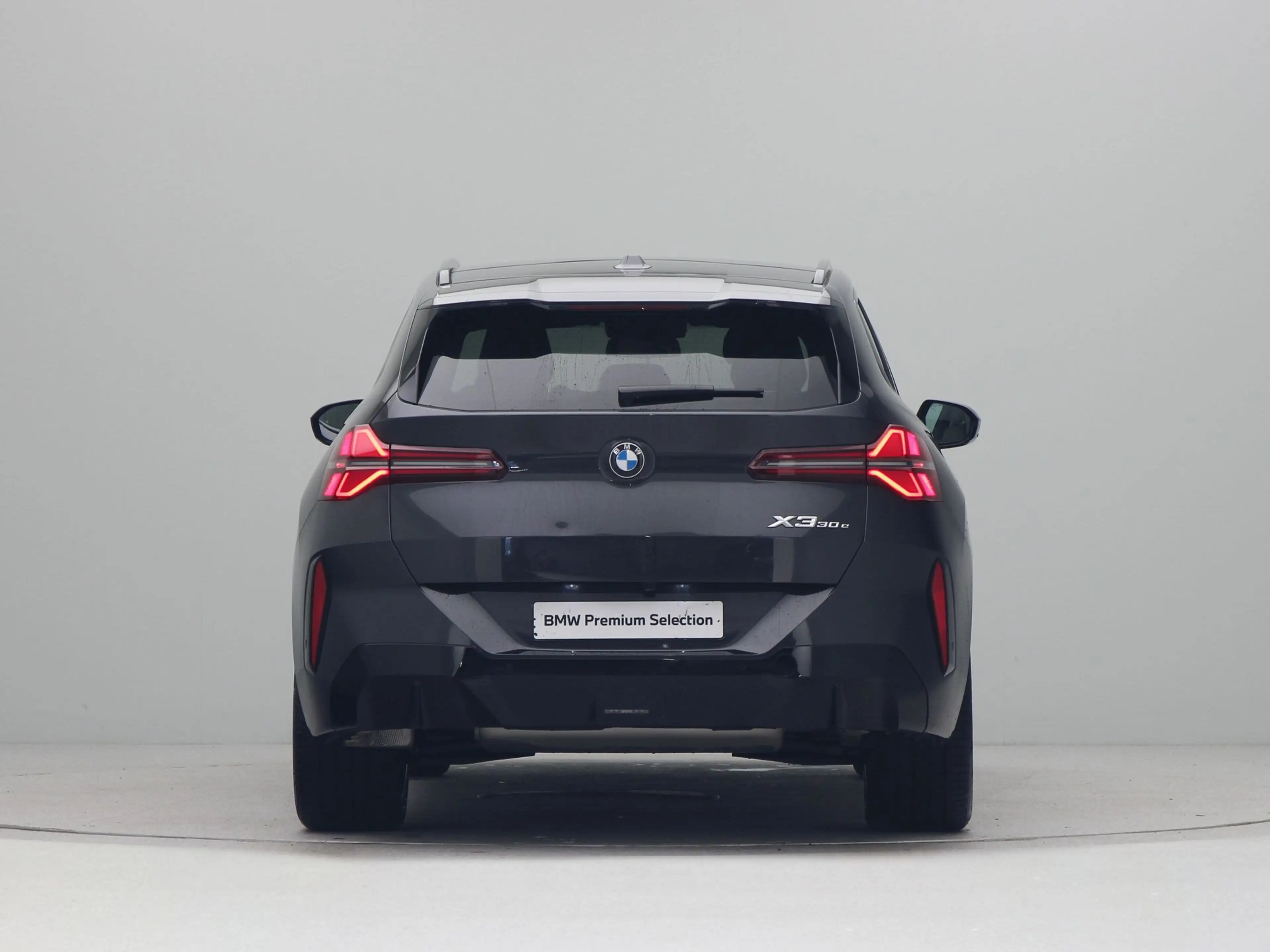 BMW X3 30e xDrive — photo 10