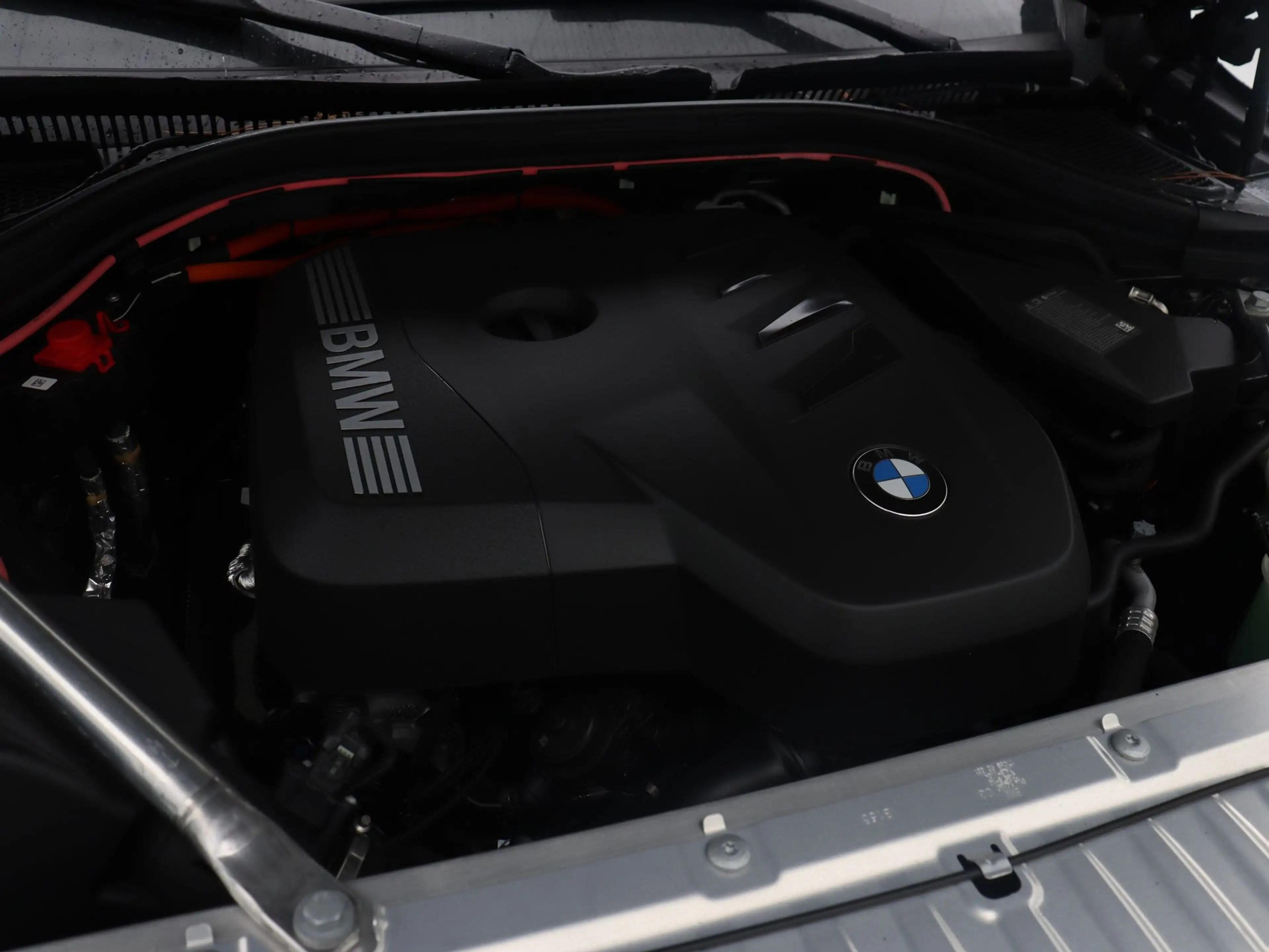 BMW X3 30e xDrive — photo 4