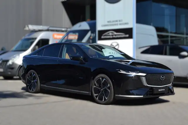 Mazda 6e Takumi Plus - Directiewagen - Garantie 03/2032
