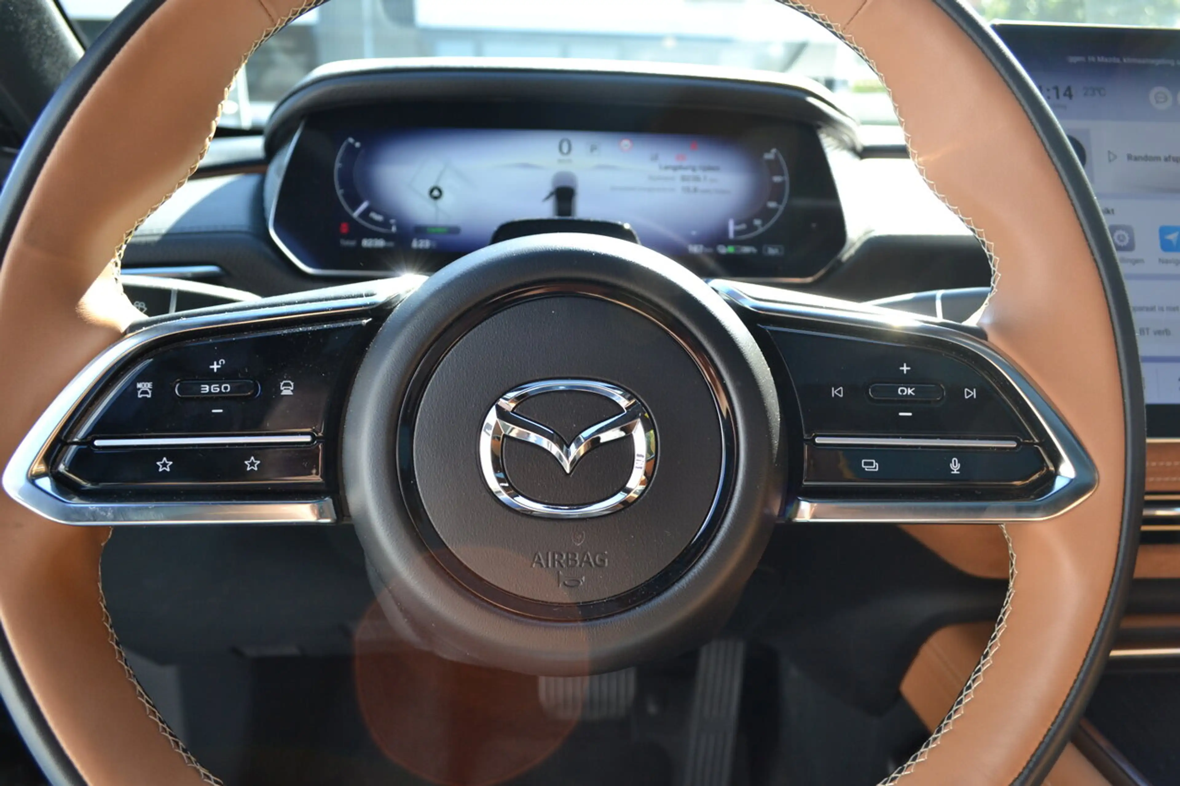 Mazda 6e Takumi Plus - Directiewagen - Garantie 03/2032 — photo 9