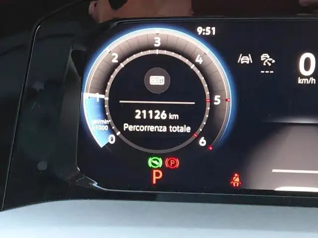 Volkswagen Golf view 8