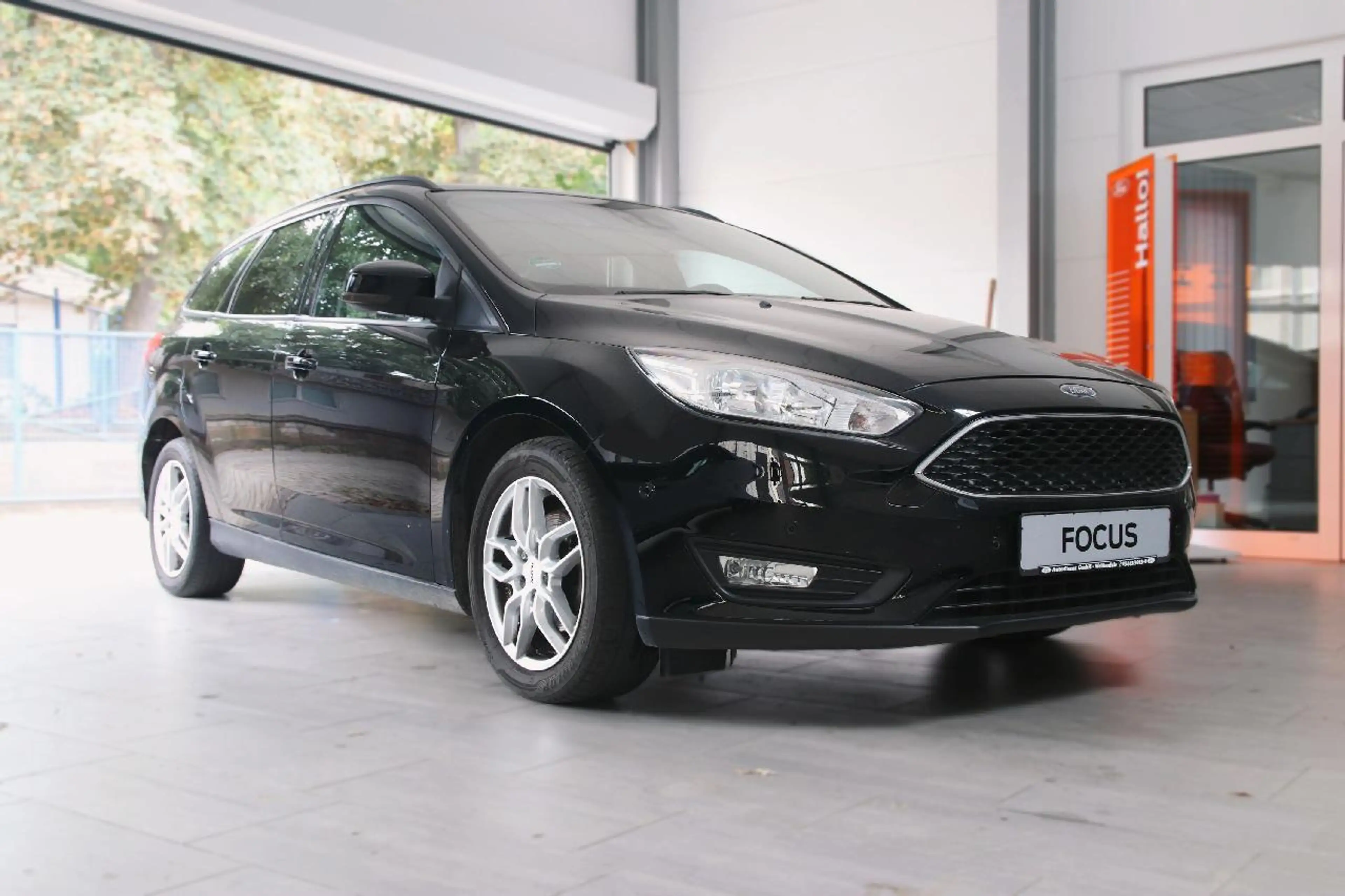 Ford Focus Business — photo 3