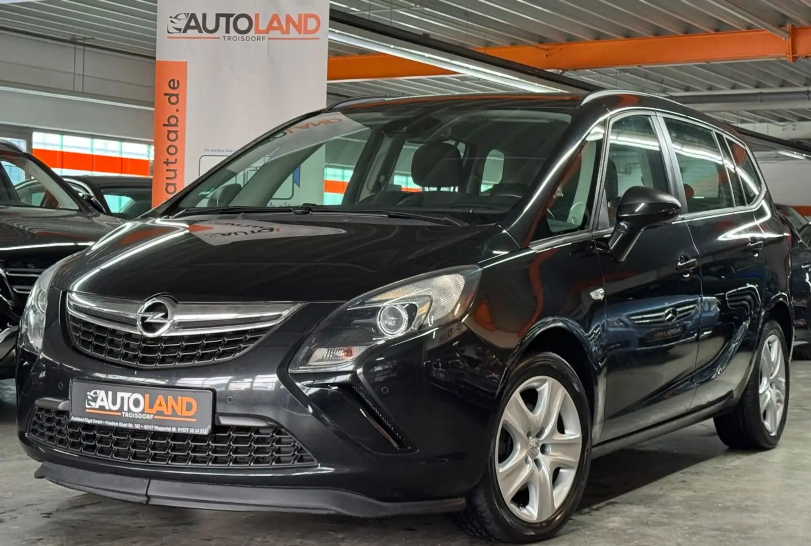 Opel Zafira C Tourer Edition 2.0l*NAVI*2.HAND*KLIMA Schwarz - 2