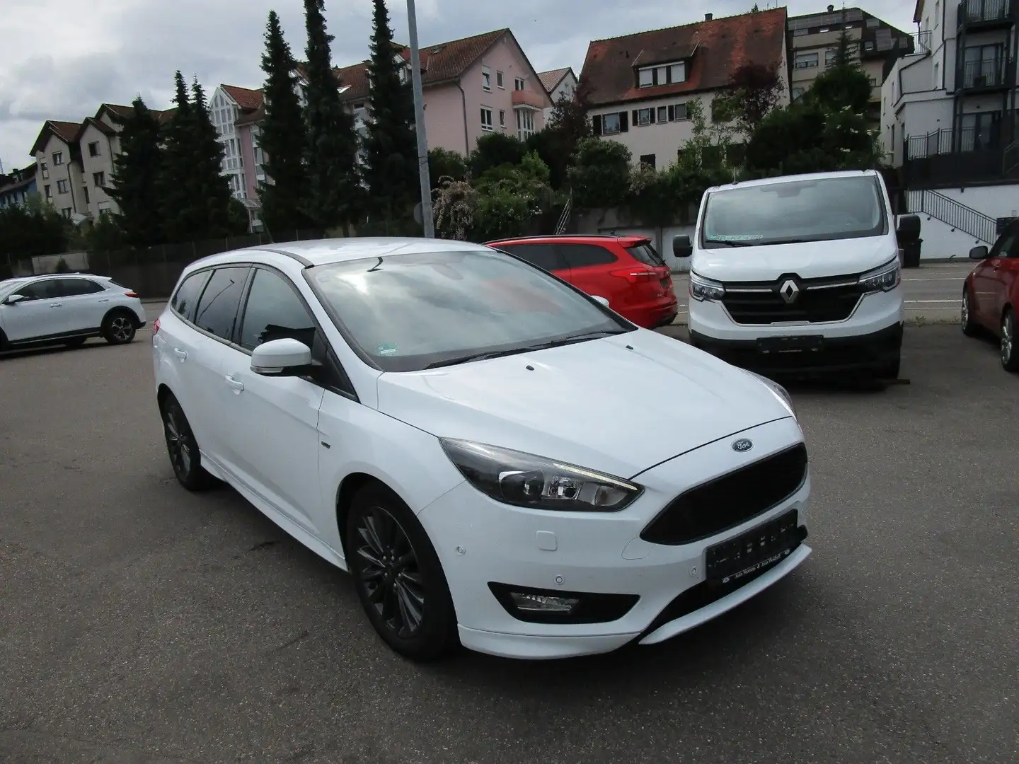 Ford Focus Turnier 1.5 ST-Line *Navi*LED*Tempomat Weiß - 2