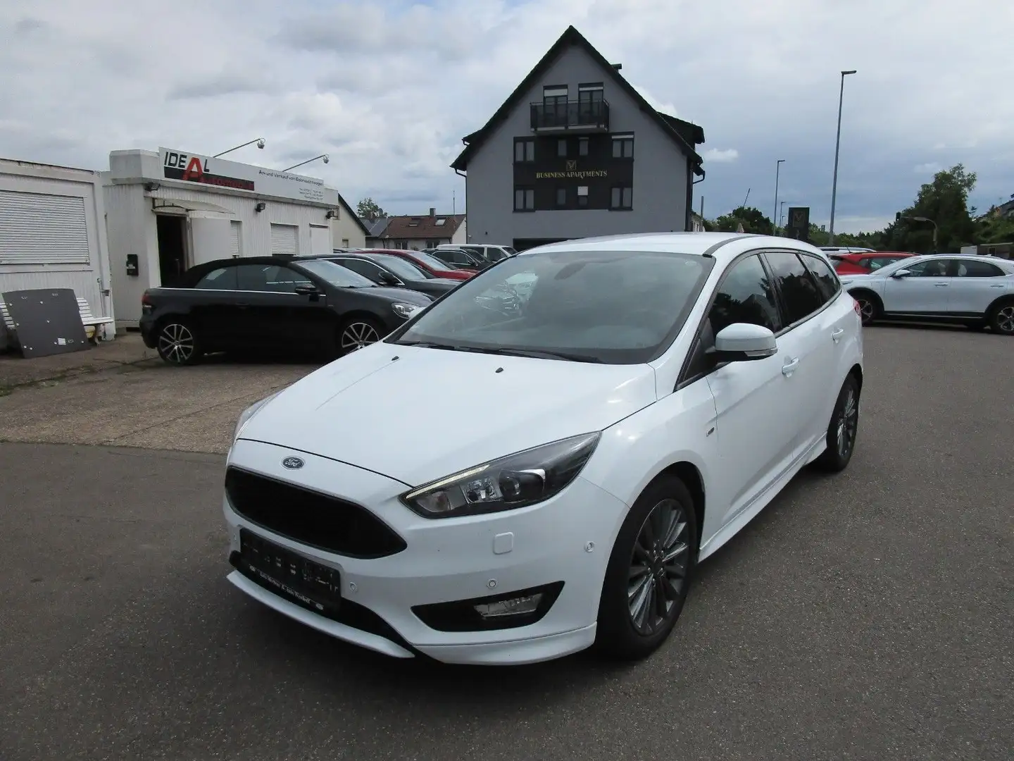 Ford Focus Turnier 1.5 ST-Line *Navi*LED*Tempomat Weiß - 1