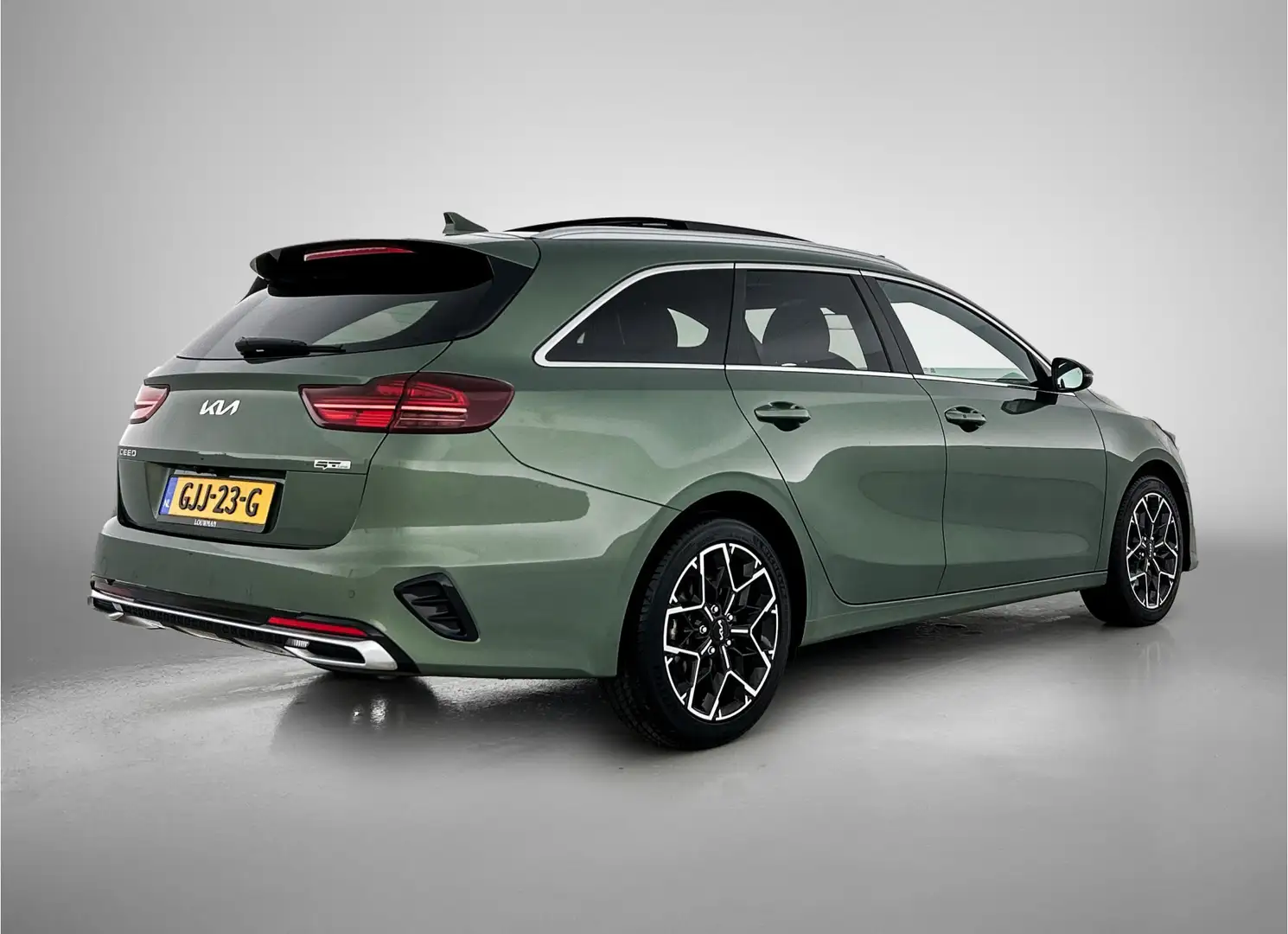 Kia Ceed SW / cee'd SW Sportswagon 1.5 T-GDi GT-Line Pano dak | volleder Vert - 2