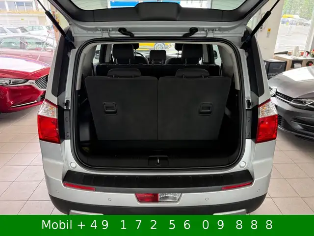 Chevrolet Orlando view 9