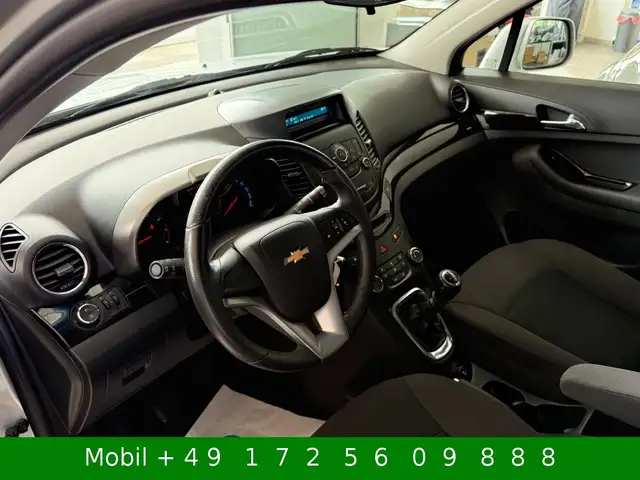 Chevrolet Orlando view 10