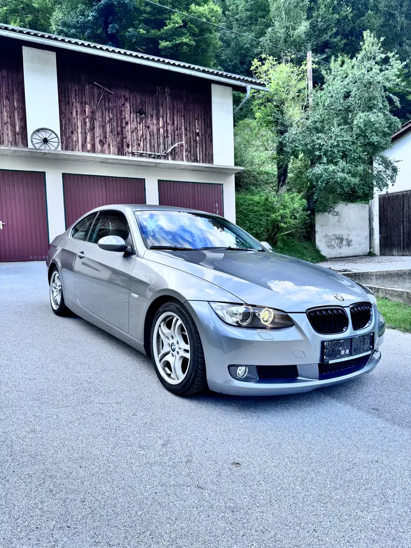 BMW 325 xDrive e92 - 2