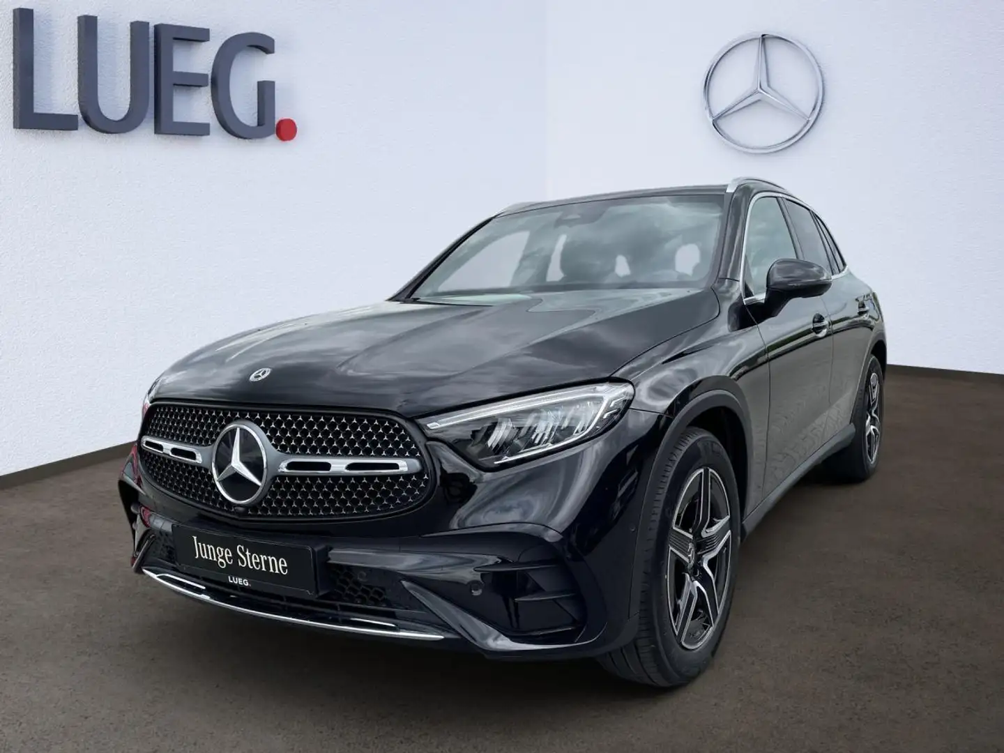 Mercedes-Benz GLC 220 d 4MATIC AMG-ADVANCED+PANODACH+AHK+ Schwarz - 1