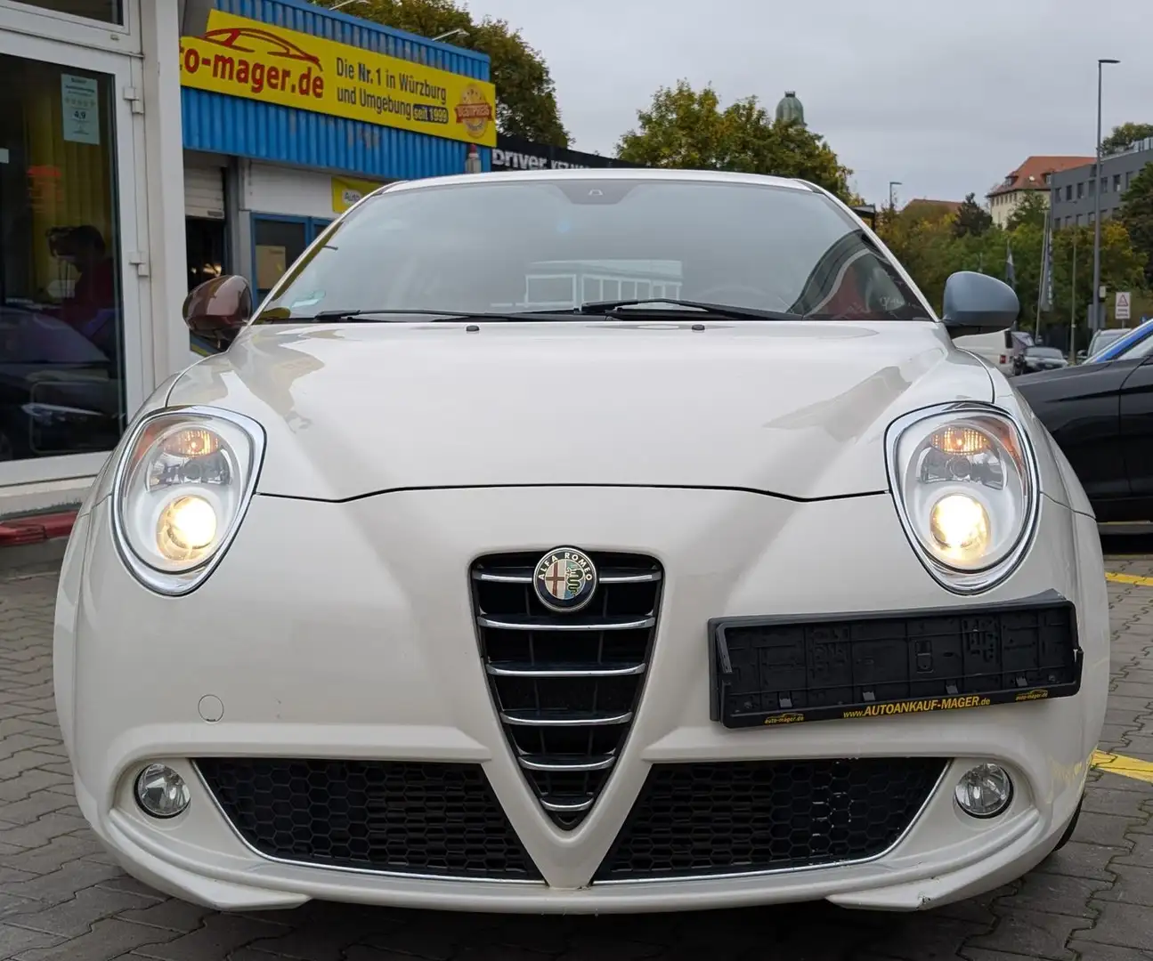 Alfa Romeo MiTo 1.4 Turismo*1.Hd*Temp*Pdc*Shz*BOSE*TüvNeu* Weiß - 2