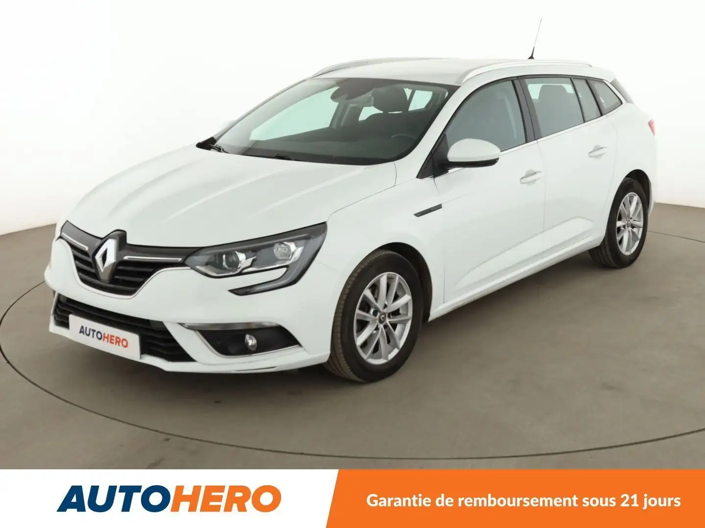 Renault Megane Estate 1.2 TCe Energy Zen Blanc - 1