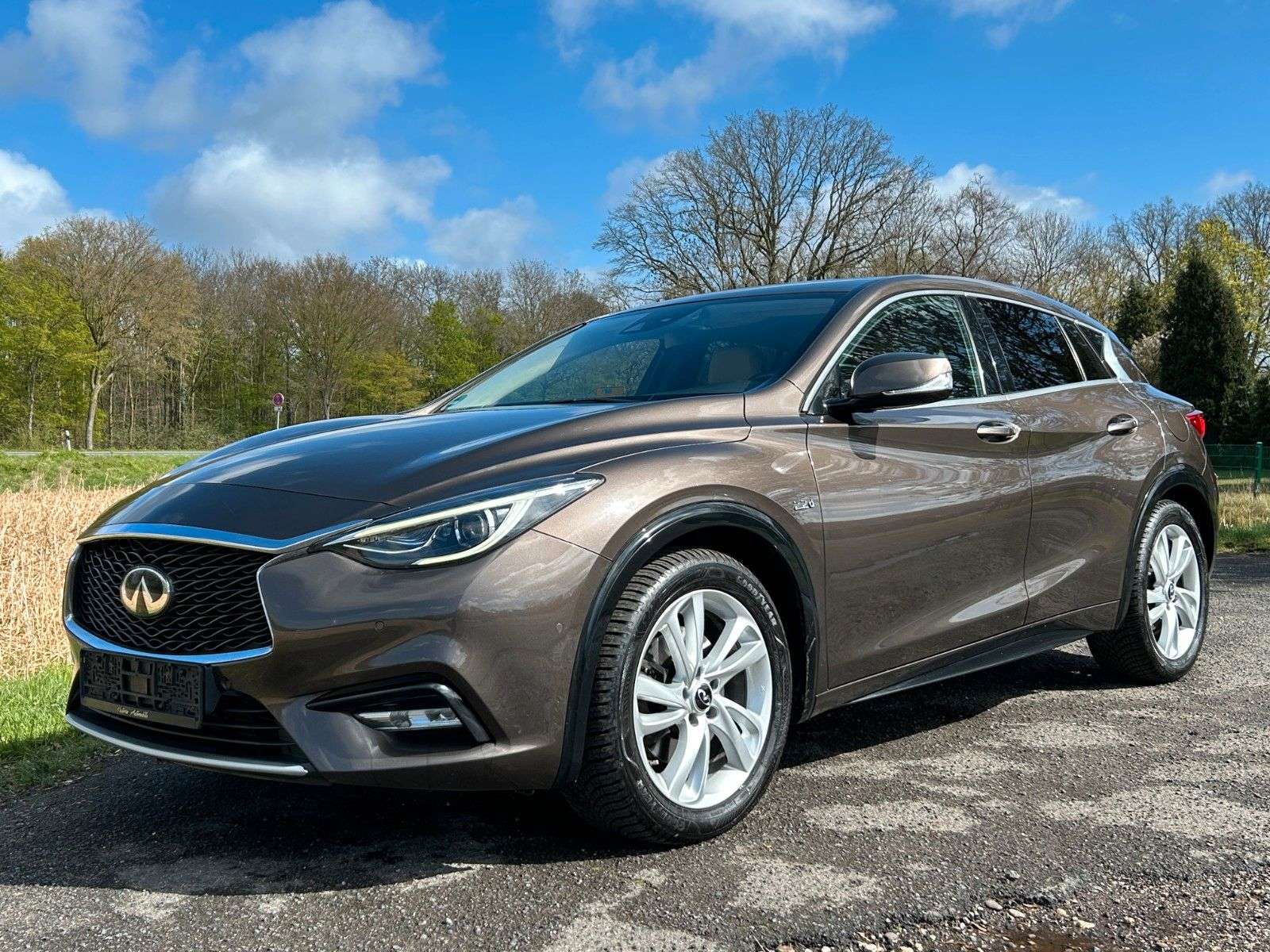 Second hand Infiniti Q30 2.2