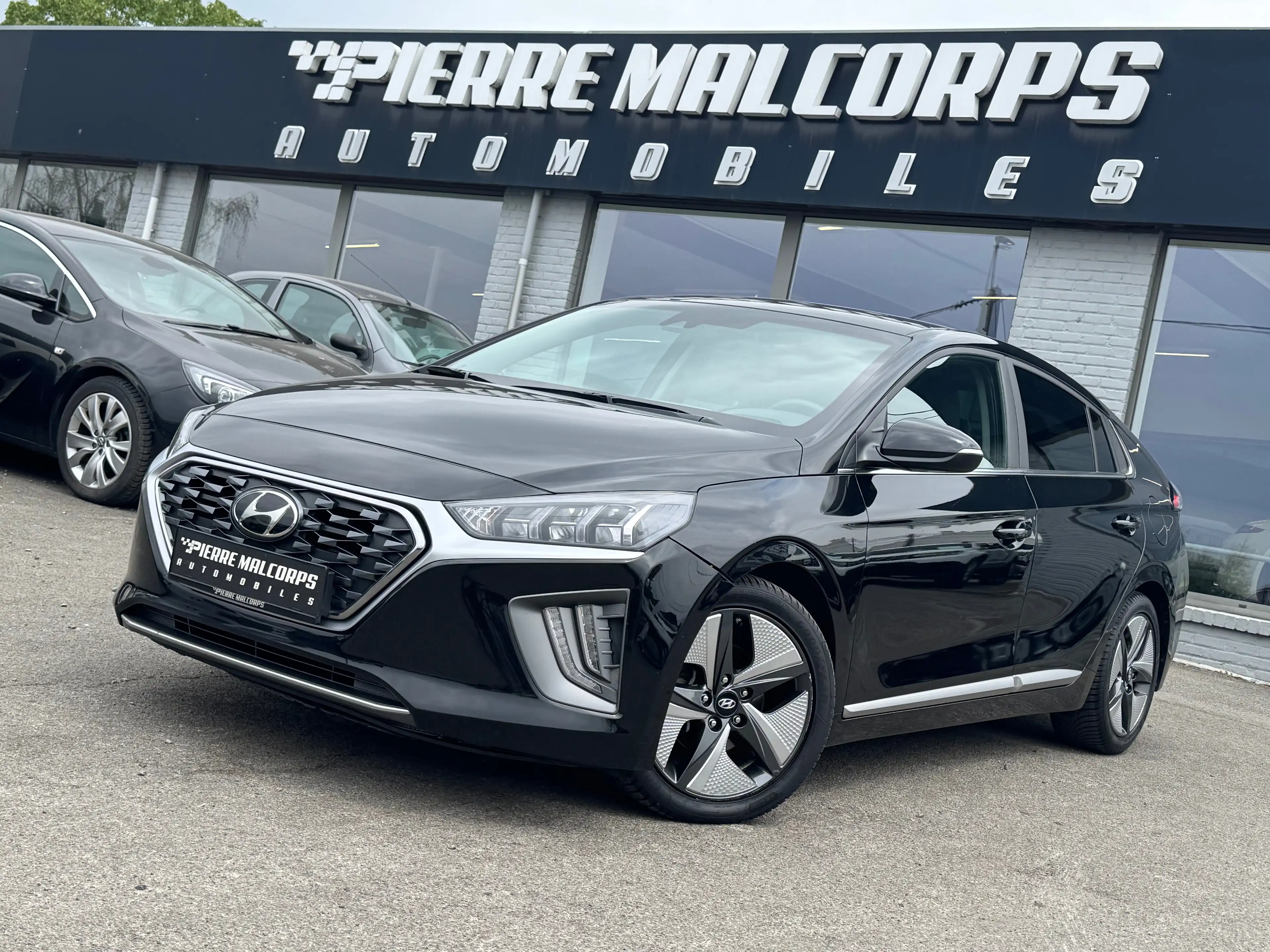 Hyundai IONIQ HEV Feel DCT / NAV / AIRCO / CARPLAY