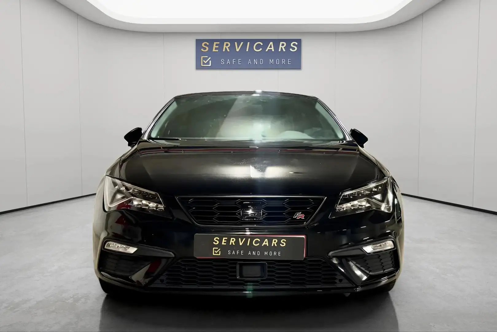 SEAT Leon Leon 1.5 TSI FR Black Matt+ OPF/AKRAPOVIC Noir - 2