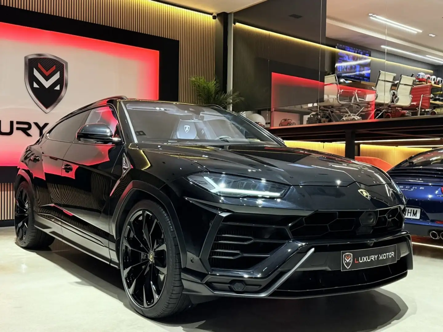 Lamborghini Urus 4.0 V8 Aut. Noir - 1