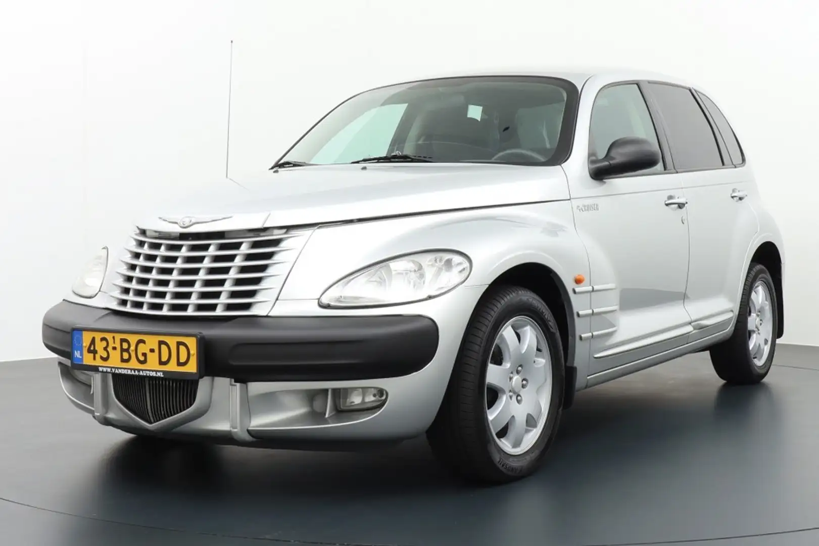Chrysler PT Cruiser 2.2 CRD TOURING Topstaat Youngtimer!! Grijs - 1