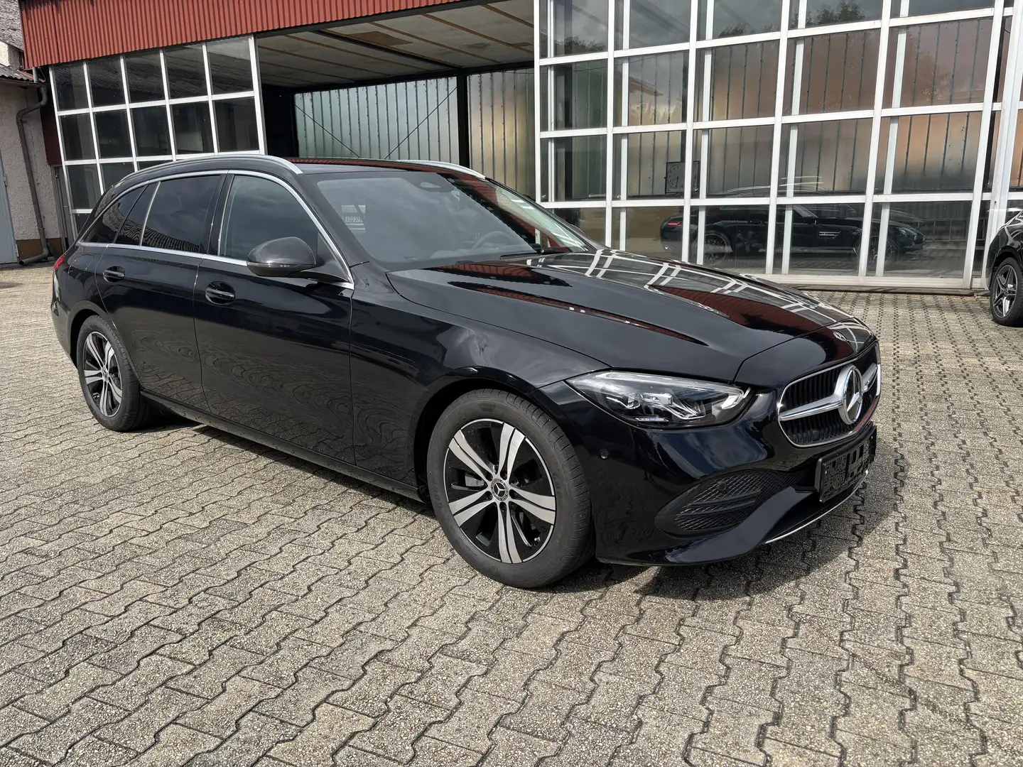 Mercedes-Benz C 220 d T 9G-TRONIC Edition Avantgarde AHK Rückfahrka Schwarz - 1