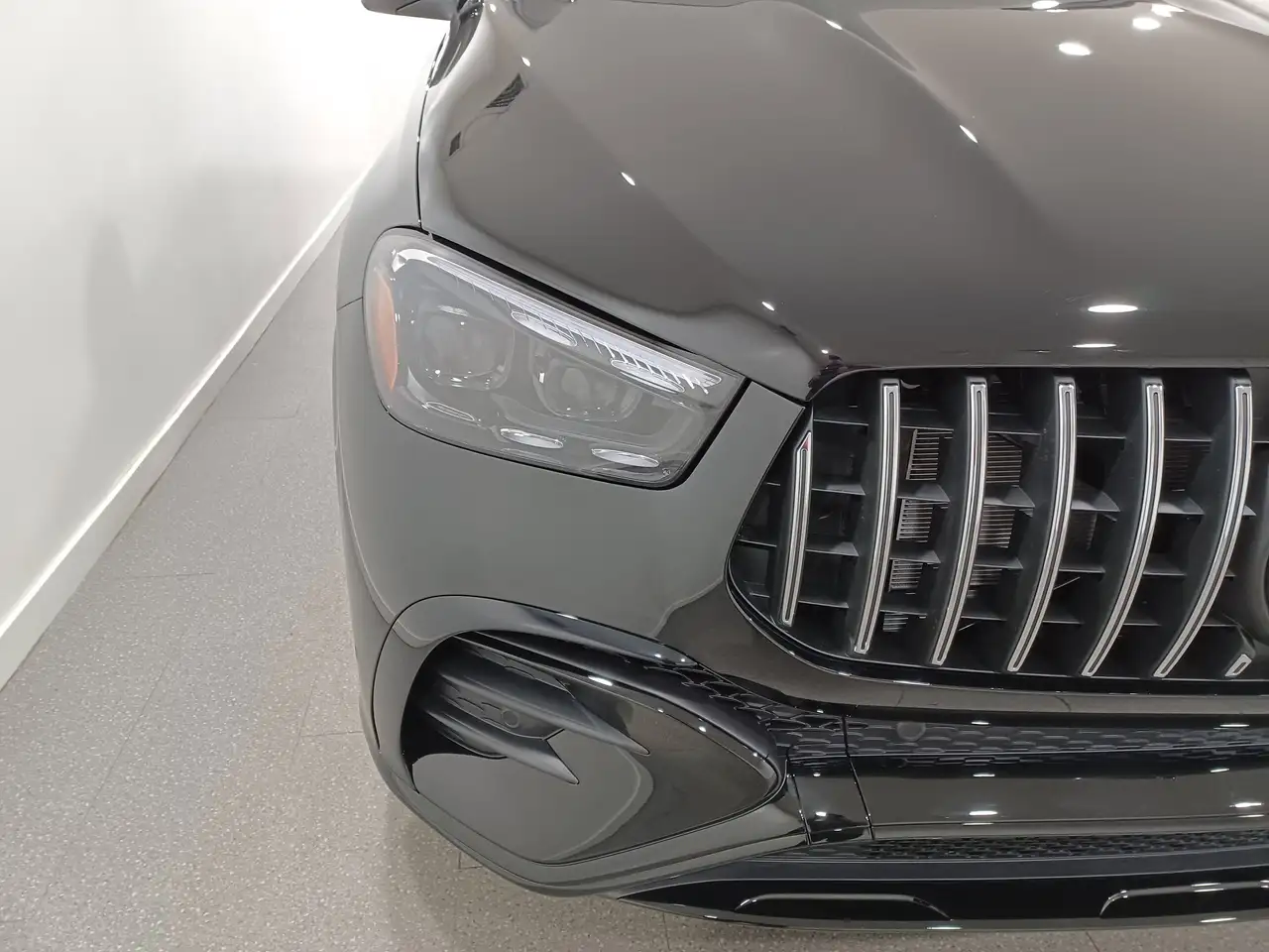 Mercedes-Benz GLE снимка Mercedes-Benz GLE