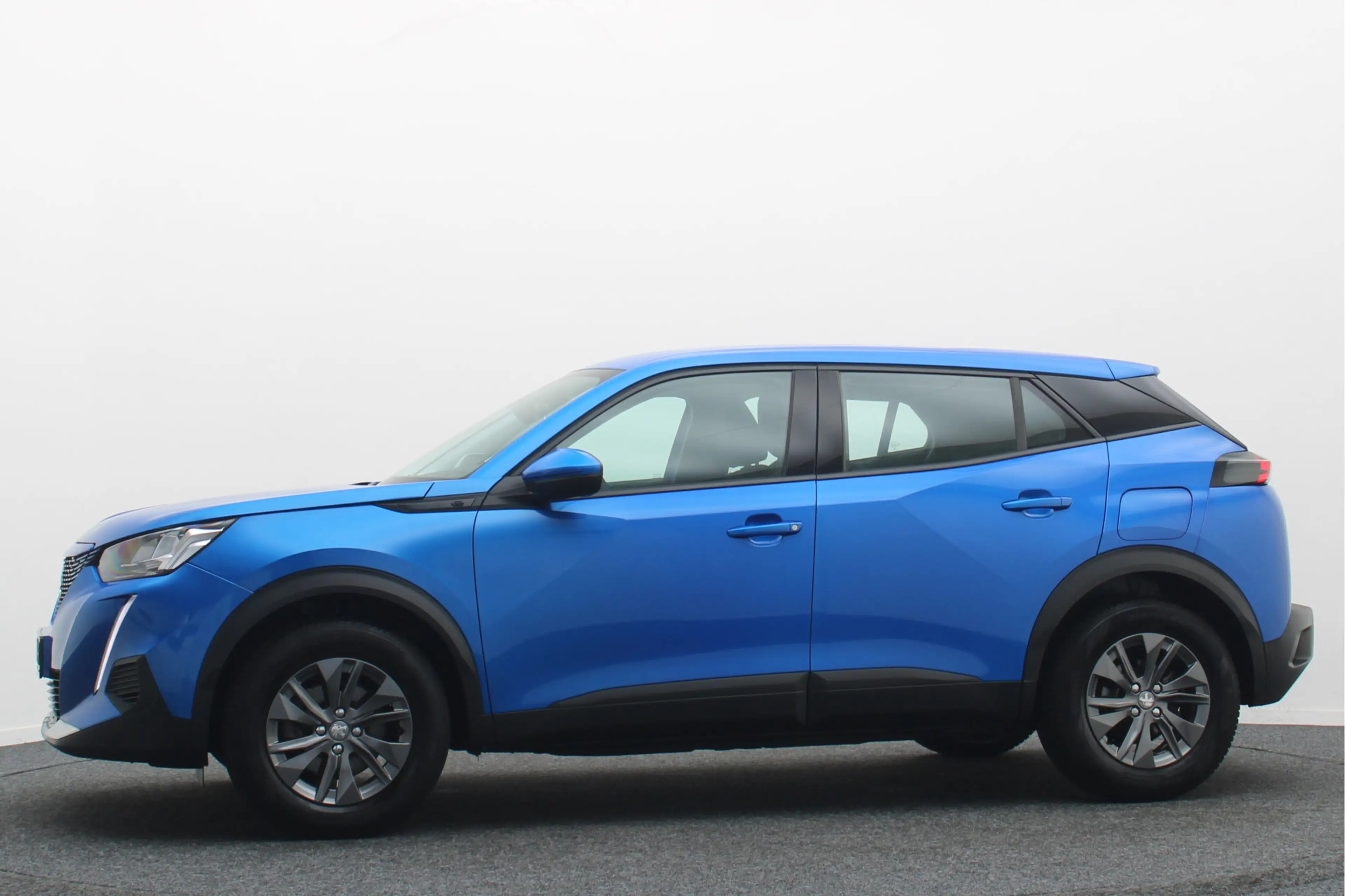 Peugeot e-2008 EV Active Pack 50 kWh SOH 90%, Camera, Apple Carpl — photo 7
