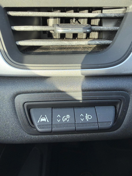 Renault Captur 1.3 TCe 140 | Navigatie | LED | Trekhaak mogelijk — photo 22