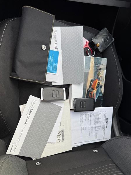 Renault Captur 1.3 TCe 140 | Navigatie | LED | Trekhaak mogelijk — photo 5