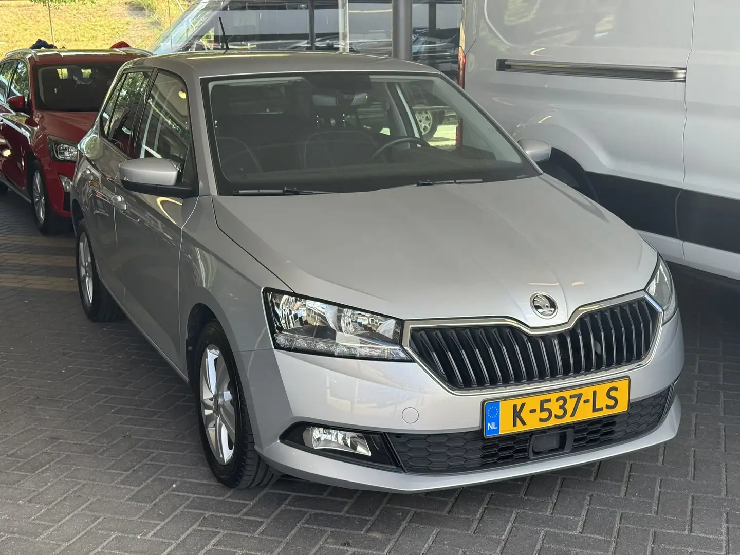 Skoda Fabia 1.0 TSI Ambition | Apple Carplay/Android Auto | Cr Gris - 1