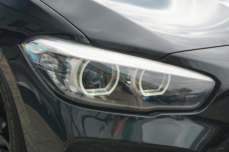 BMW 140 1-serie M140i High Executive — photo 36