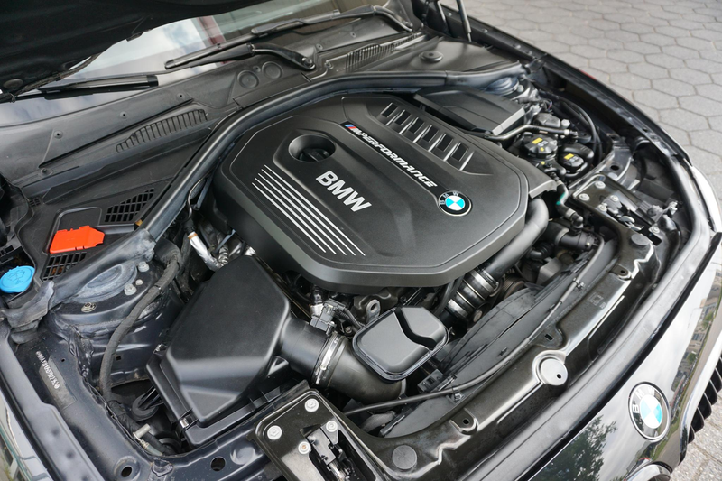 BMW 140 1-serie M140i High Executive — photo 28