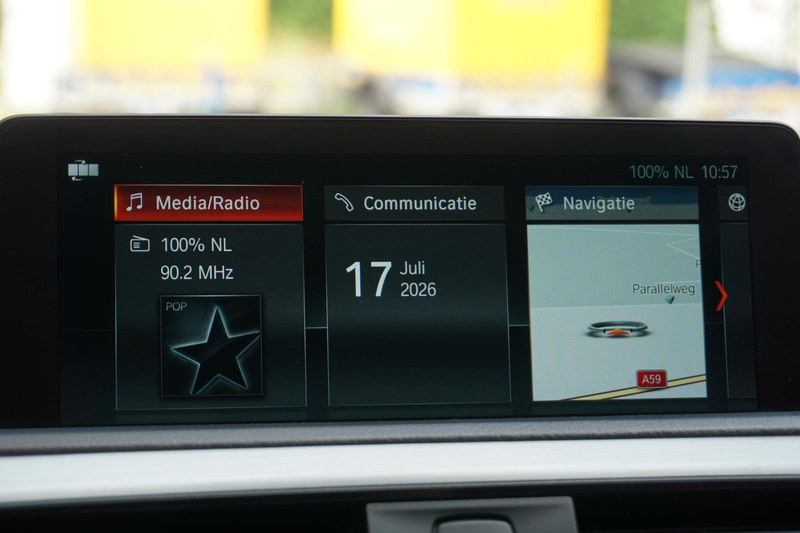 BMW 140 1-serie M140i High Executive — photo 32