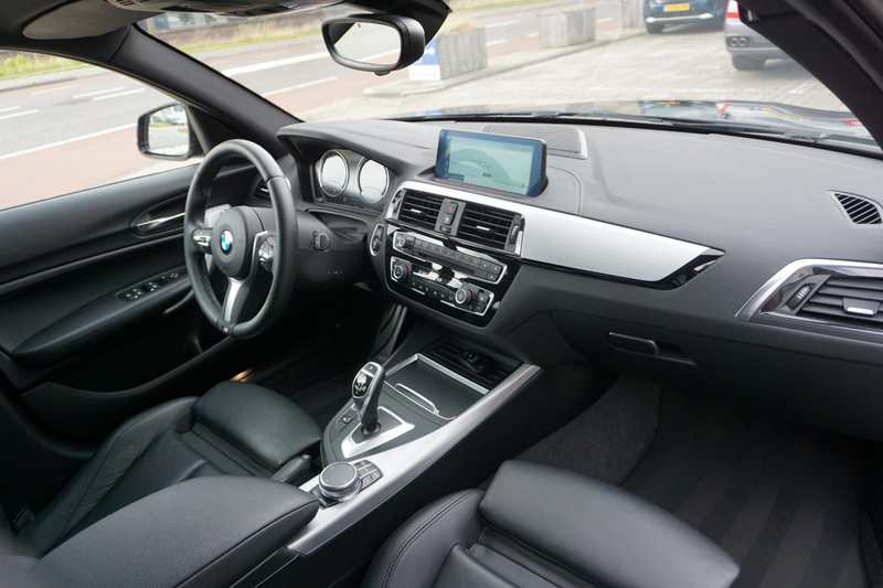 BMW 140 1-serie M140i High Executive — photo 26