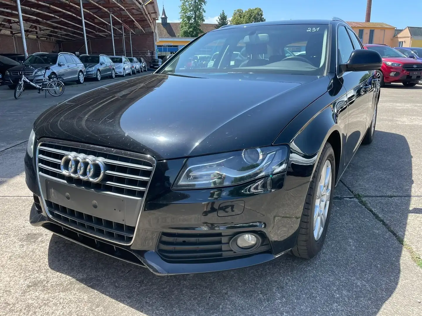 Audi A4 Avant Ambiente/XENON/PDC/SHZ Schwarz - 1