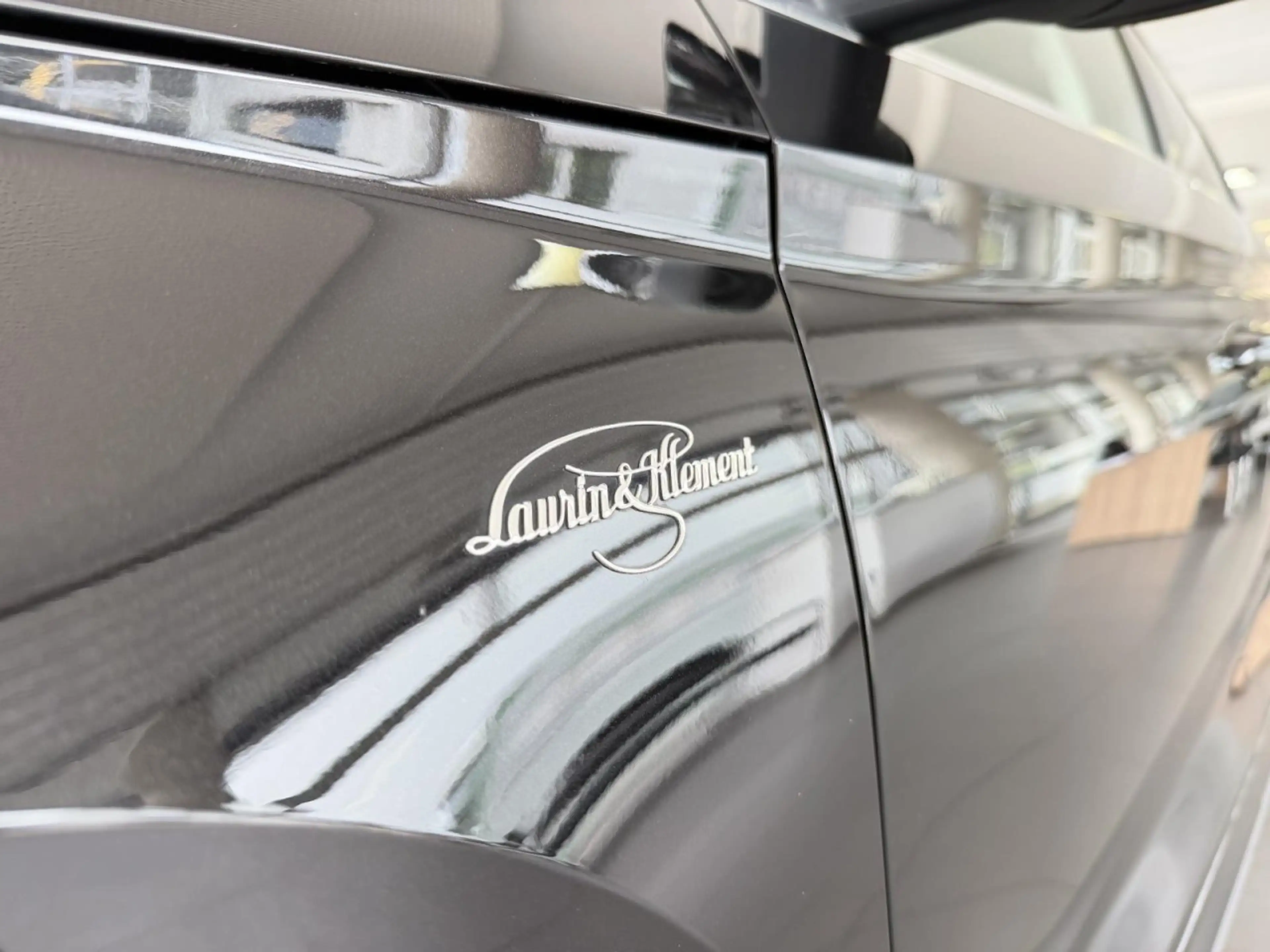 Skoda Kodiaq L&ampK 2.0 TDI DSG NAVI LED ACC 7 SI PDC Klima — photo 8