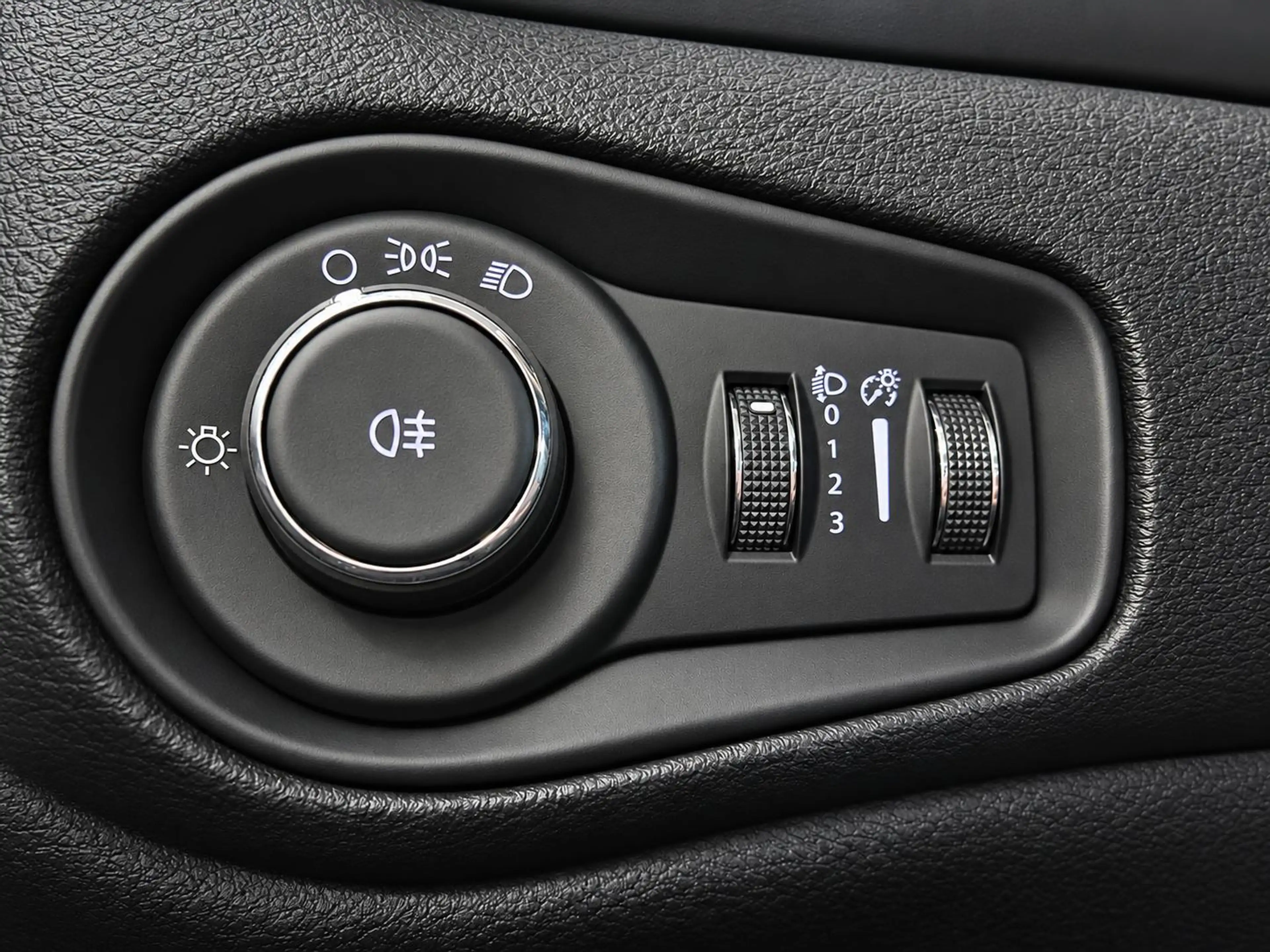 Jeep Renegade 1.0T Limited Jeep Renegade 1.0 Turbo 120pk Sport | — photo 10