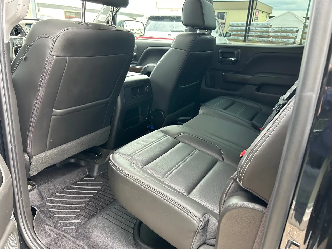 GMC Sierra 1500 снимка GMC Sierra 1500