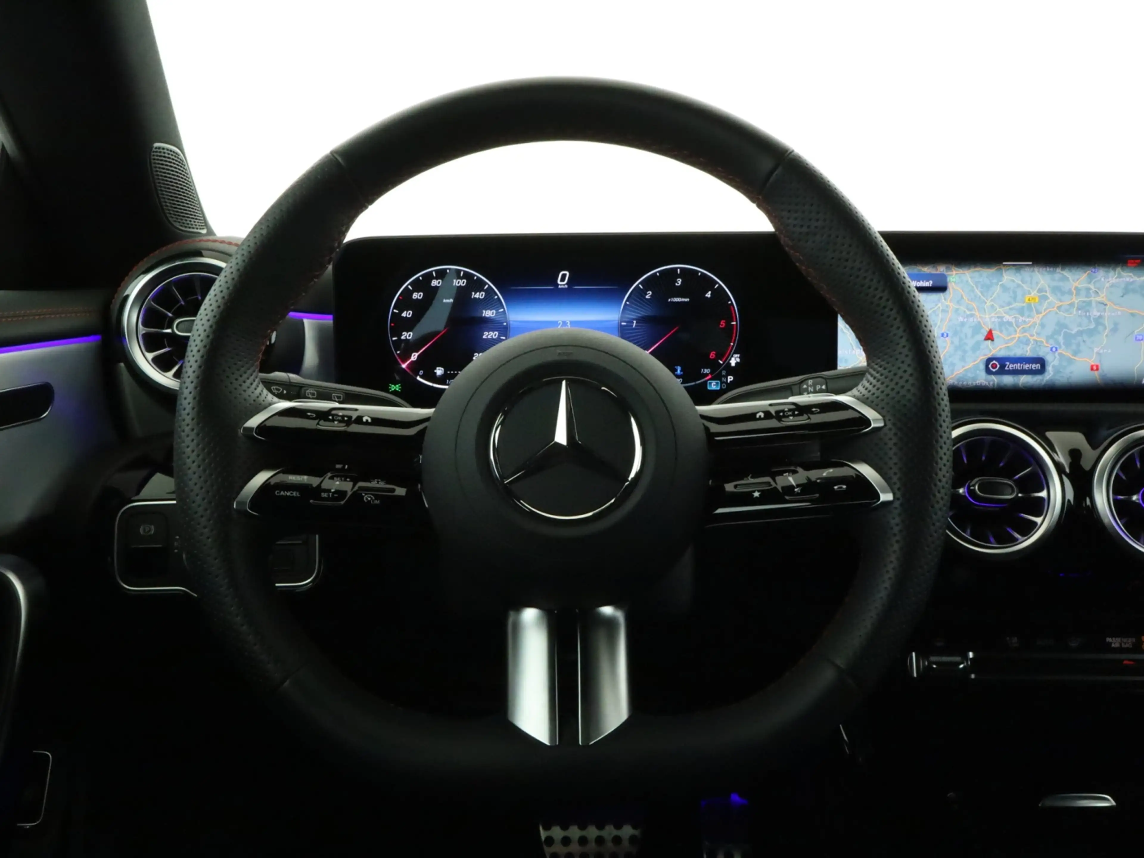 Mercedes-Benz CLA 200 d SB *AMG*Multibeam*PDC*360°*Night*DAB** — photo 11