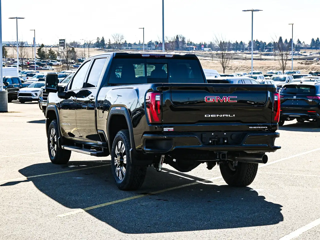 GMC Sierra 3500HD снимка GMC Sierra 3500HD