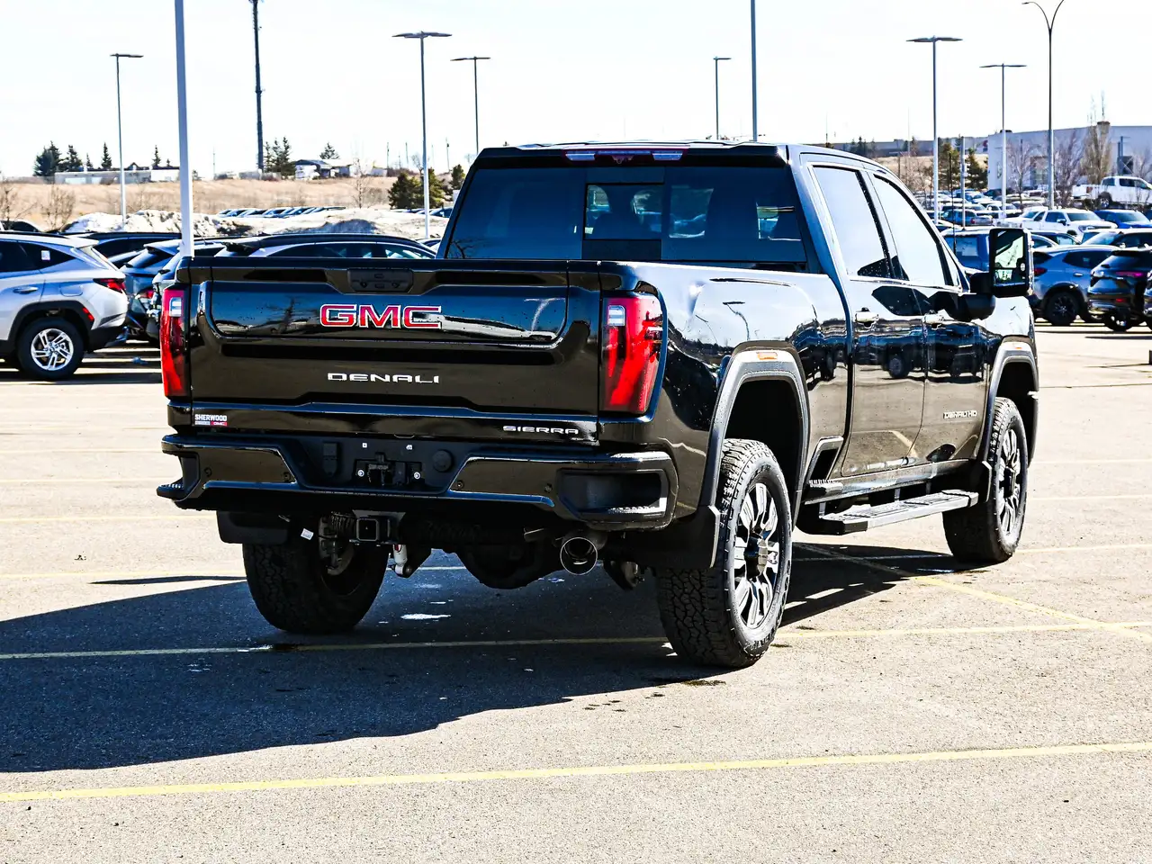GMC Sierra 3500HD снимка GMC Sierra 3500HD
