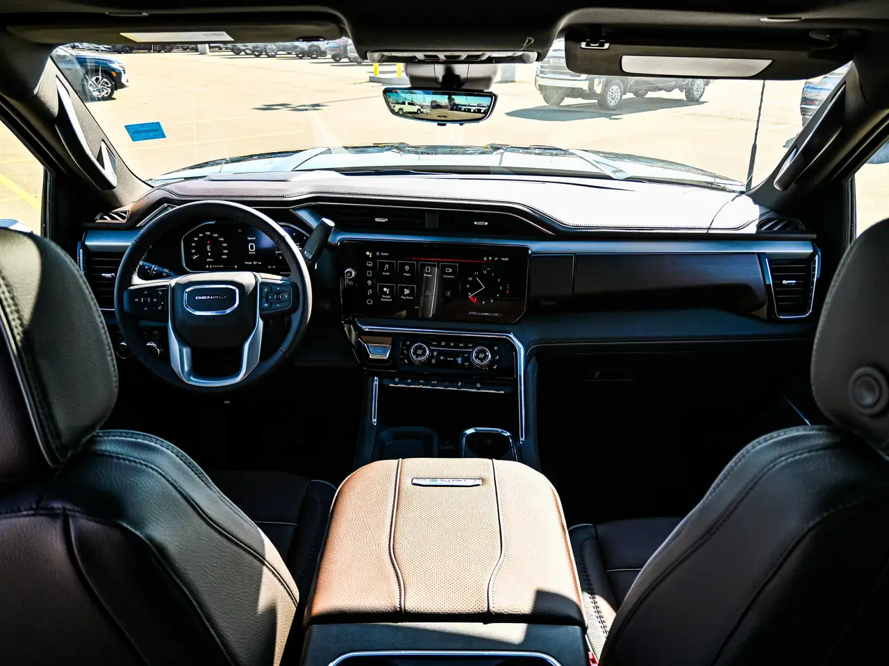 GMC Sierra 3500HD снимка GMC Sierra 3500HD