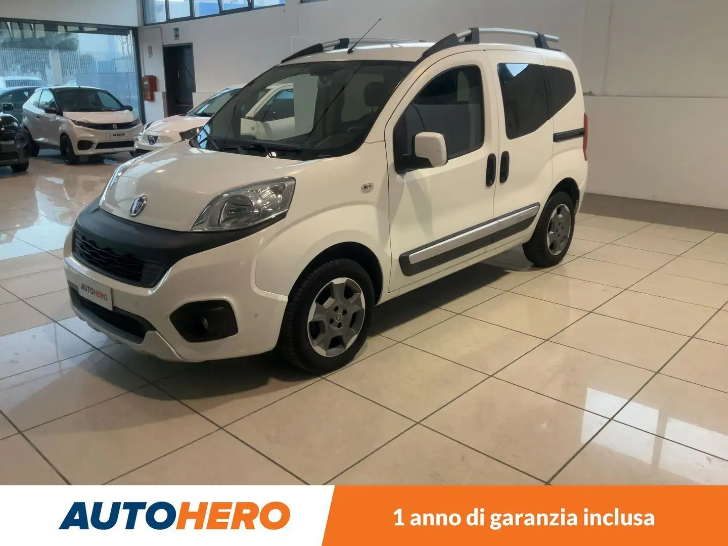 Fiat Qubo 1.3 M-Jet Trekking 80 CV Blanc - 1