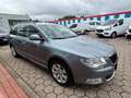 Skoda Superb 2,0TDI 4x4*2.HAND*EURO5*KLIMA*AHK*EXPORT* Gris - thumbnail 4