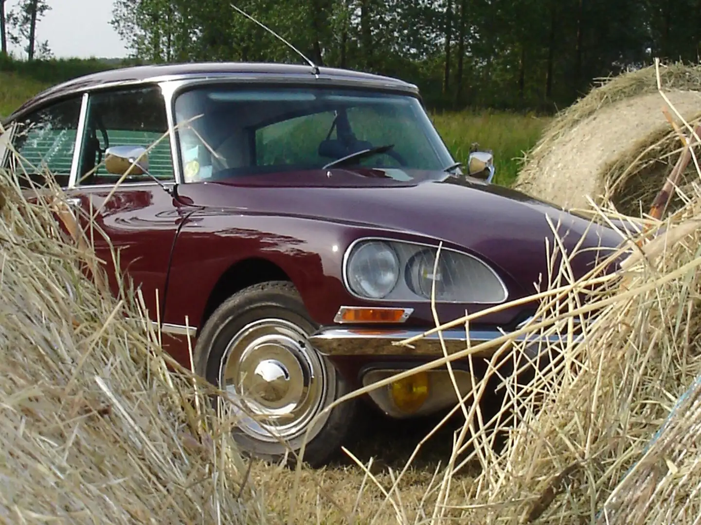 Citroen DS DS 23 Pallas i.e. Red - 1
