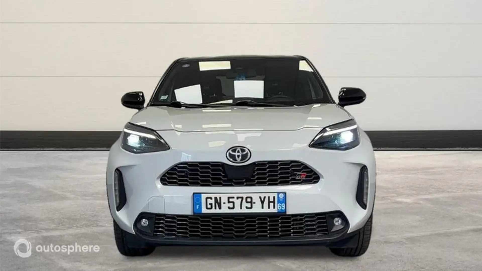 Toyota Yaris Cross 116h GR Sport MY22 - 2