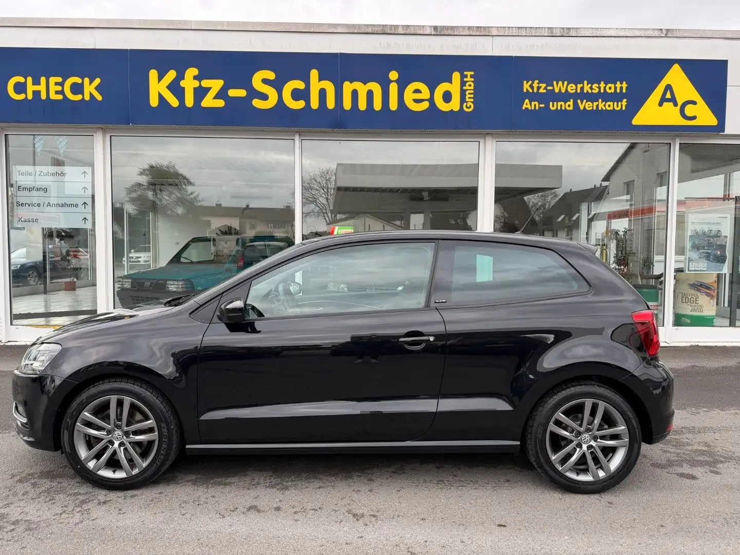 Volkswagen Polo V Allstar BMT | AHK | LED | Sitzheizung Schwarz - 2