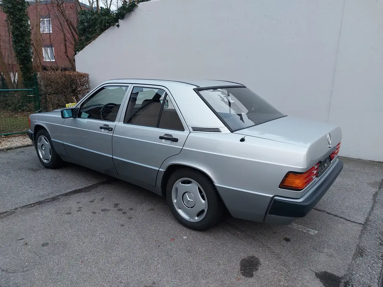 Mercedes-Benz 190 E 1.8, foto 1
