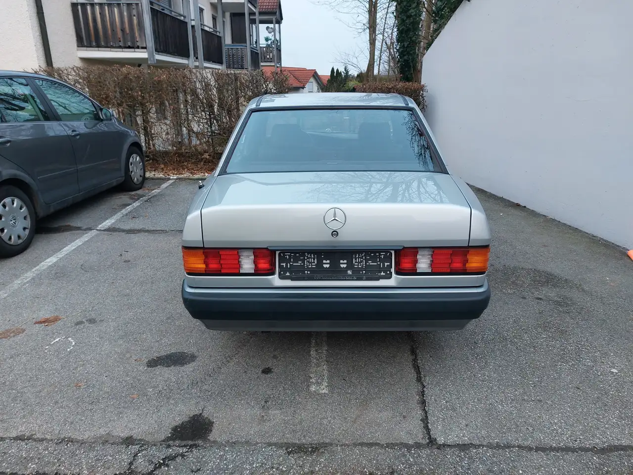 Mercedes-Benz 190 E 1.8, foto 2